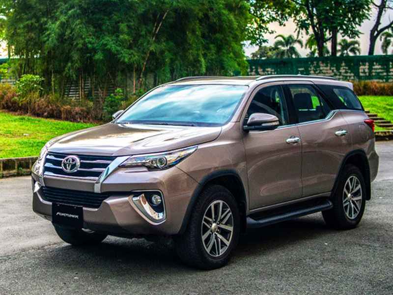 Fortuner (5-seater)